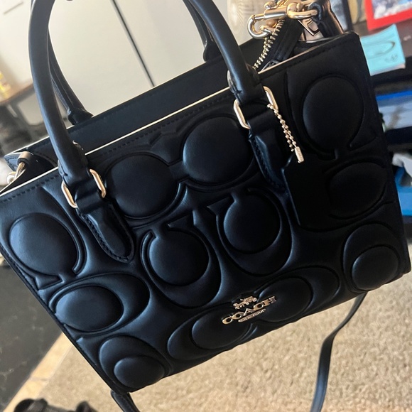 Coach Maggie Tote - Picture 2 of 3